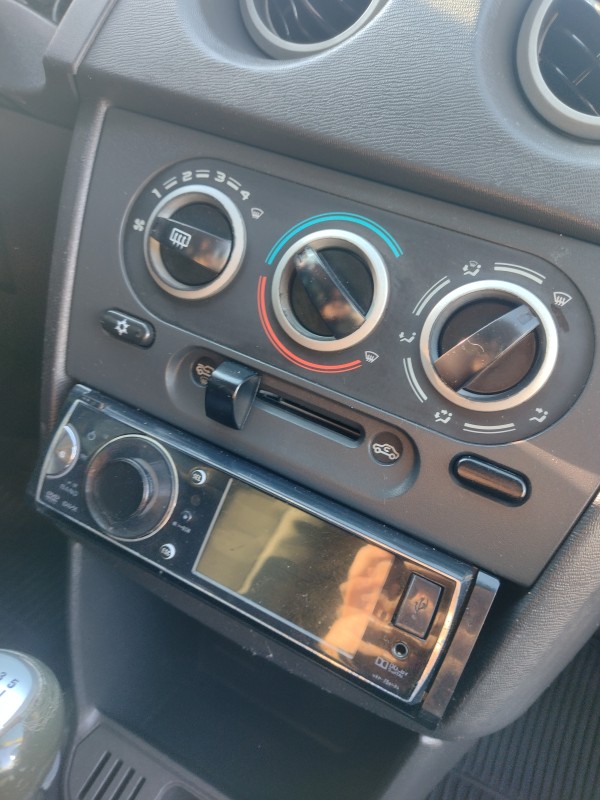 PRISMA 1.0 MPFI VHCE MAXX 8V FLEX 4P MANUAL - 2010 - CAXIAS DO SUL