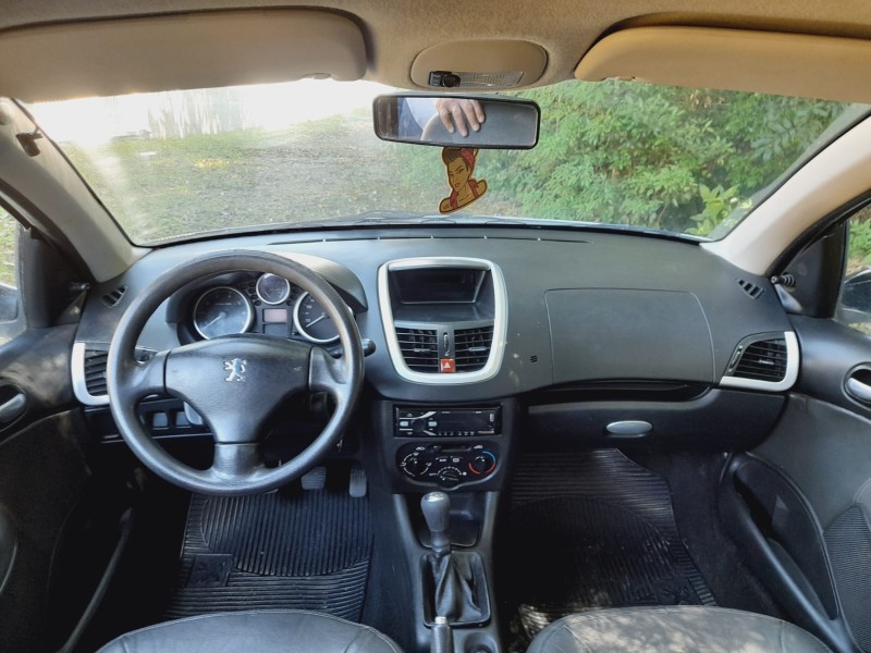 207 1.4 XR PASSION 8V FLEX 4P MANUAL - 2011 - FARROUPILHA