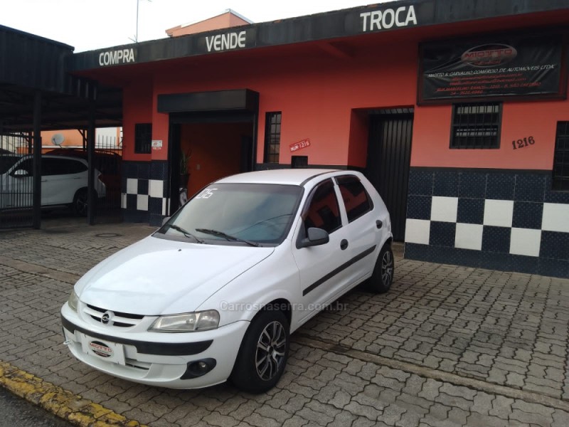 CELTA 1.0 MPFI SPIRIT 8V FLEX 4P MANUAL - 2006 - CAXIAS DO SUL