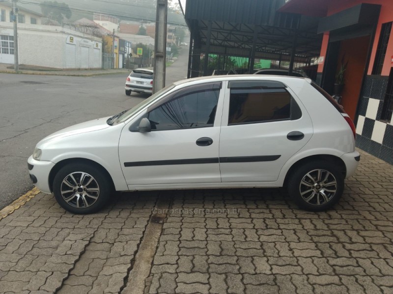 CELTA 1.0 MPFI SPIRIT 8V FLEX 4P MANUAL - 2006 - CAXIAS DO SUL