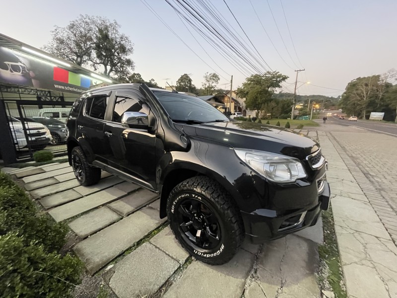 TRAILBLAZER 2.8 LTZ 4X4 16V TURBO DIESEL 4P AUTOMÁTICO - 2015 - NOVA PETRóPOLIS