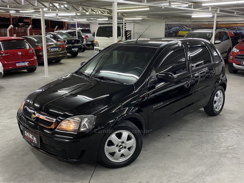 CHEVROLET - CORSA - 2010/2010 - Bege - R$ 29.900,00 - Blackout