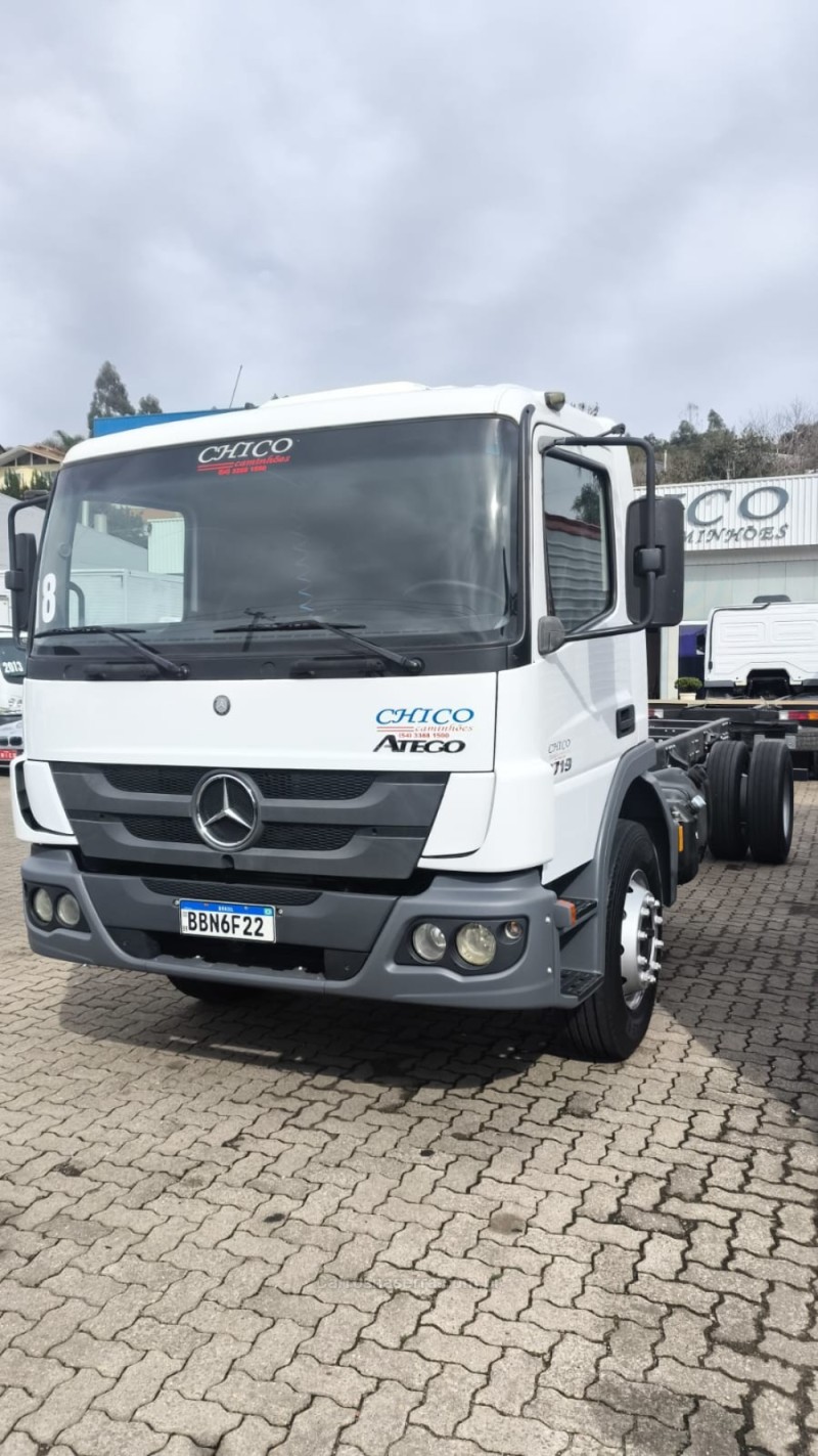 ATEGO 1719  - 2018 - GARIBALDI