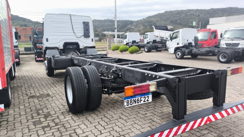 ATEGO 1719  - 2018 - GARIBALDI