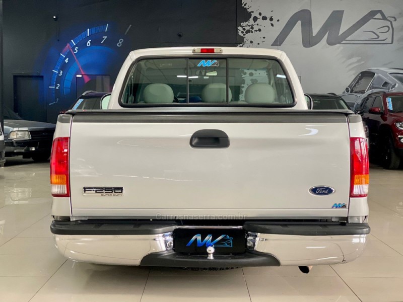 F-250 3.9 XLT MAX POWER 4X2 CS DIESEL 2P MANUAL - 2009 - ESTâNCIA VELHA