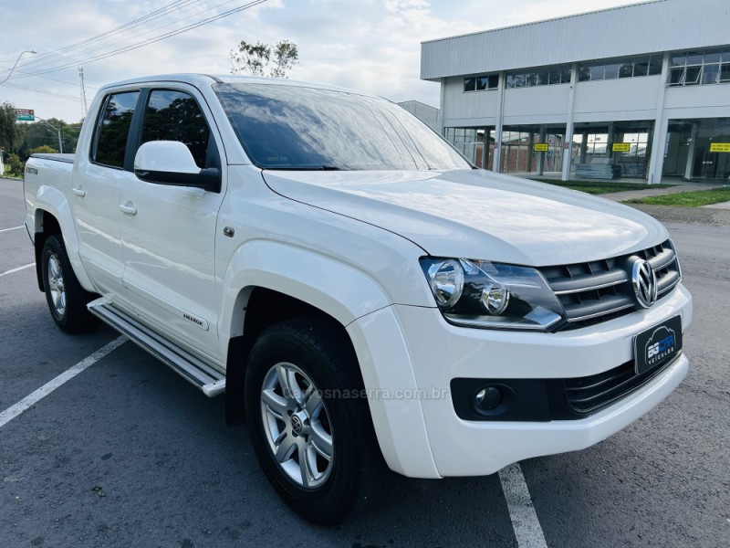 AMAROK 2.0 TRENDLINE 4X4 CD 16V TURBO INTERCOOLER DIESEL 4P AUTOMÁTICO - 2013 - BENTO GONçALVES