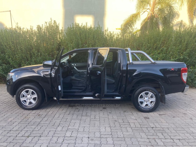 RANGER 3.2 XLT 4X4 CD 20V DIESEL 4P MANUAL - 2013 - CAXIAS DO SUL