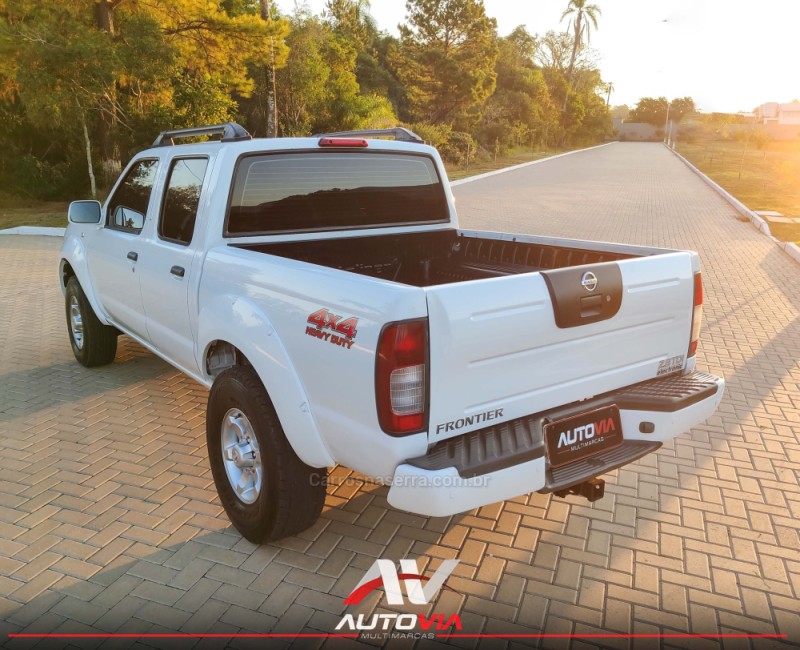 FRONTIER 2.8 SE SERRANA 4X4 CD TURBO ELETRONIC DIESEL 4P MANUAL - 2007 - SAPIRANGA