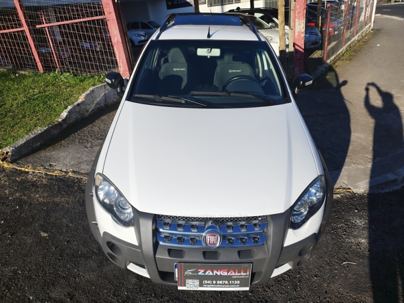 STRADA 1.8 MPI ADVENTURE CE 8V FLEX 2P MANUAL - 2012 - FARROUPILHA