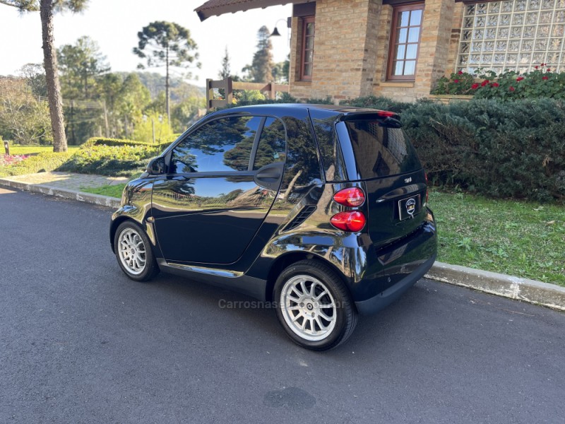 FORTWO 1.0 MHD COUPÉ 3 CILINDROS 12V GASOLINA 2P AUTOMÁTICO - 2012 - GRAMADO