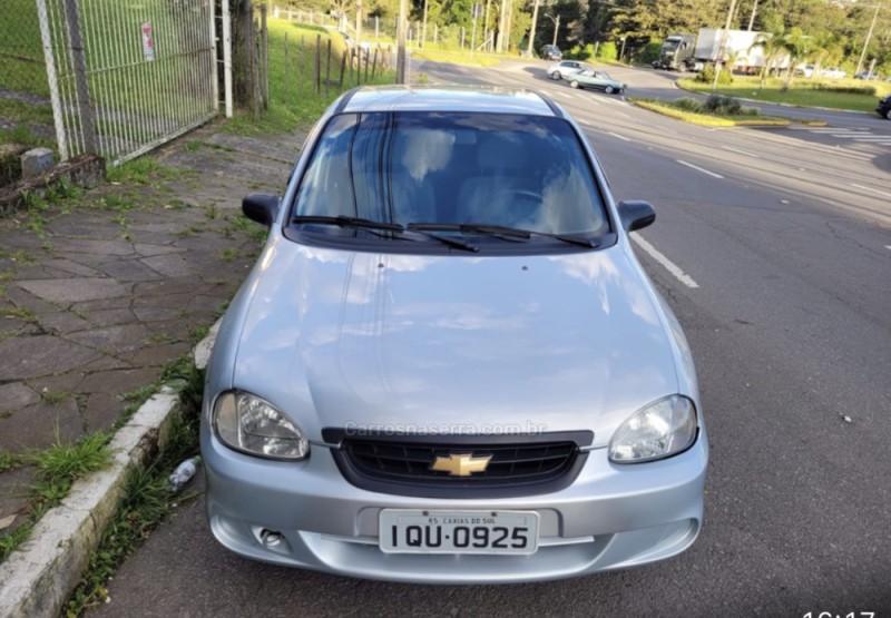 classic 1.0 mpfi 8v gasolina 4p manual 2010 caxias do sul