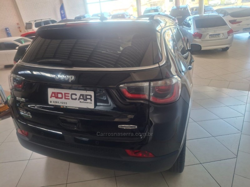 COMPASS 2.0 16V DIESEL LONGITUDE 4X4 AUTOMÁTICO - 2017 - FARROUPILHA