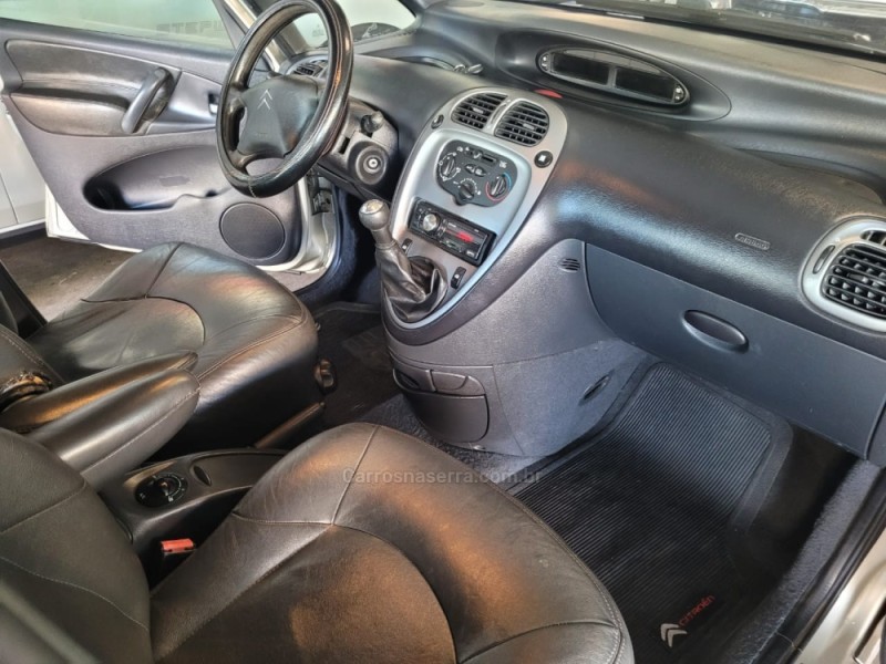 XSARA PICASSO 1.6 I GLX 16V FLEX 4P MANUAL - 2011 - CAXIAS DO SUL