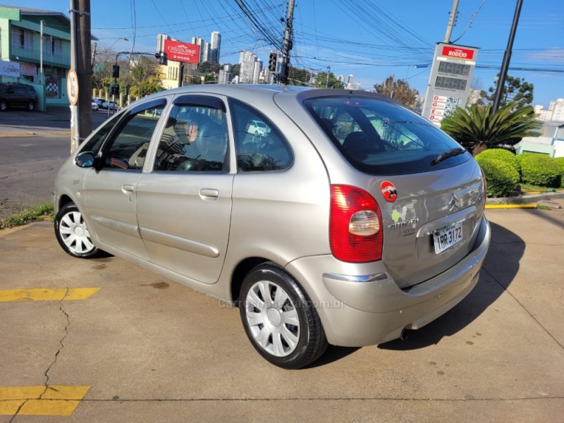 XSARA PICASSO 1.6 I GLX 16V FLEX 4P MANUAL - 2011 - CAXIAS DO SUL