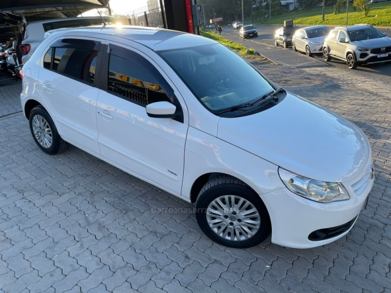 Volkswagen Gol 1.0 Mi 8v Flex 4p Manual G.v: Carros usados