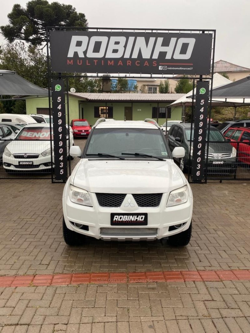 PAJERO TR4 2.0 4X4 16V 140CV FLEX 4P AUTOMÁTICO - 2013 - CAMBARá DO SUL