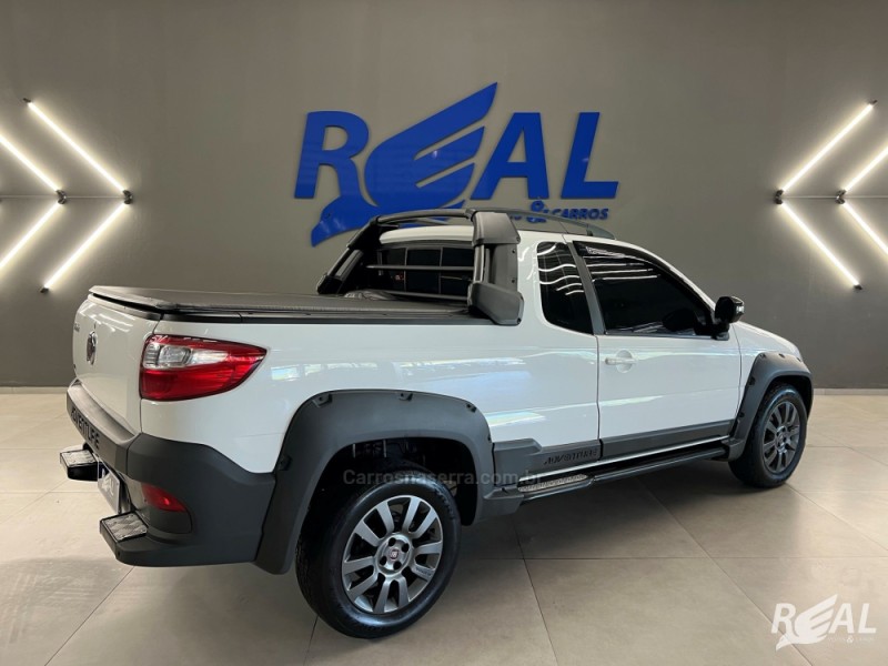 STRADA 1.8 MPI ADVENTURE CE 16V FLEX 2P MANUAL - 2018 - SAPIRANGA