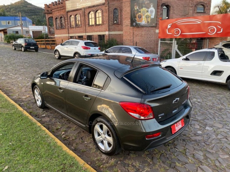 CRUZE 1.8 LTZ SPORT6 16V FLEX 4P AUTOMÁTICO - 2012 - DOIS IRMãOS