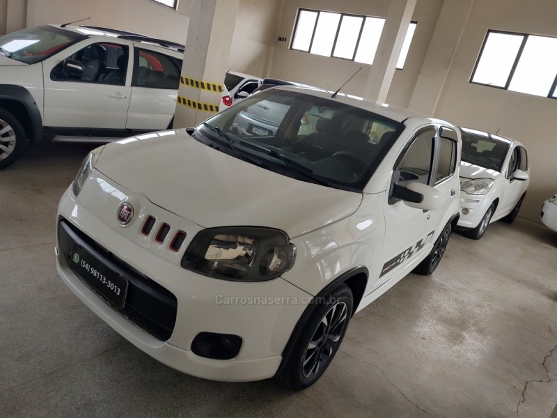 UNO 1.4 EVO SPORTING 8V FLEX 4P MANUAL - 2014 - CAXIAS DO SUL