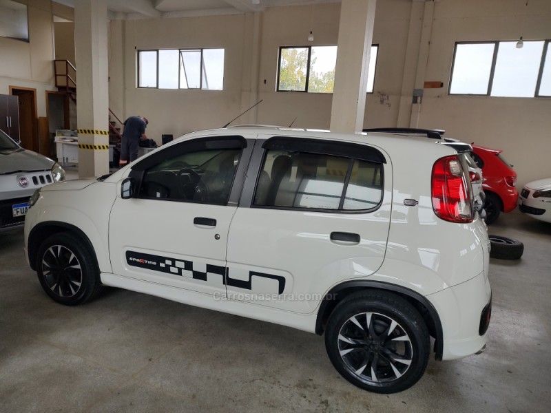 UNO 1.4 EVO SPORTING 8V FLEX 4P MANUAL - 2014 - CAXIAS DO SUL