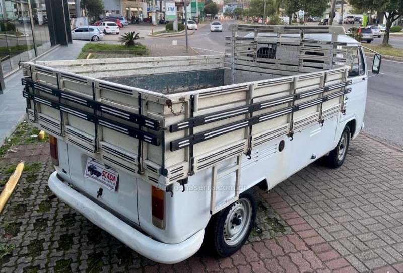 KOMBI 1.6 MI PICK-UP CS 8V GASOLINA 2P MANUAL - 1996 - CAXIAS DO SUL