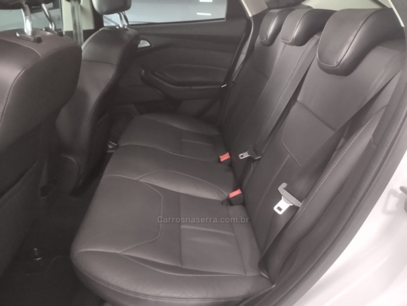 FOCUS 2.0 SE 16V FLEX 4P AUTOMÁTICO - 2017 - NOVO HAMBURGO