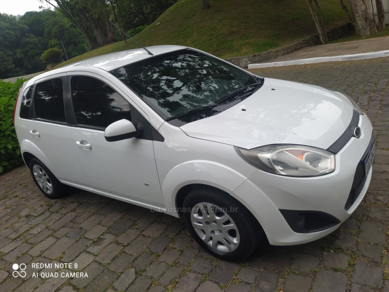 FIESTA 1.6 MPI 8V GASOLINA 4P MANUAL - 2014 - FARROUPILHA