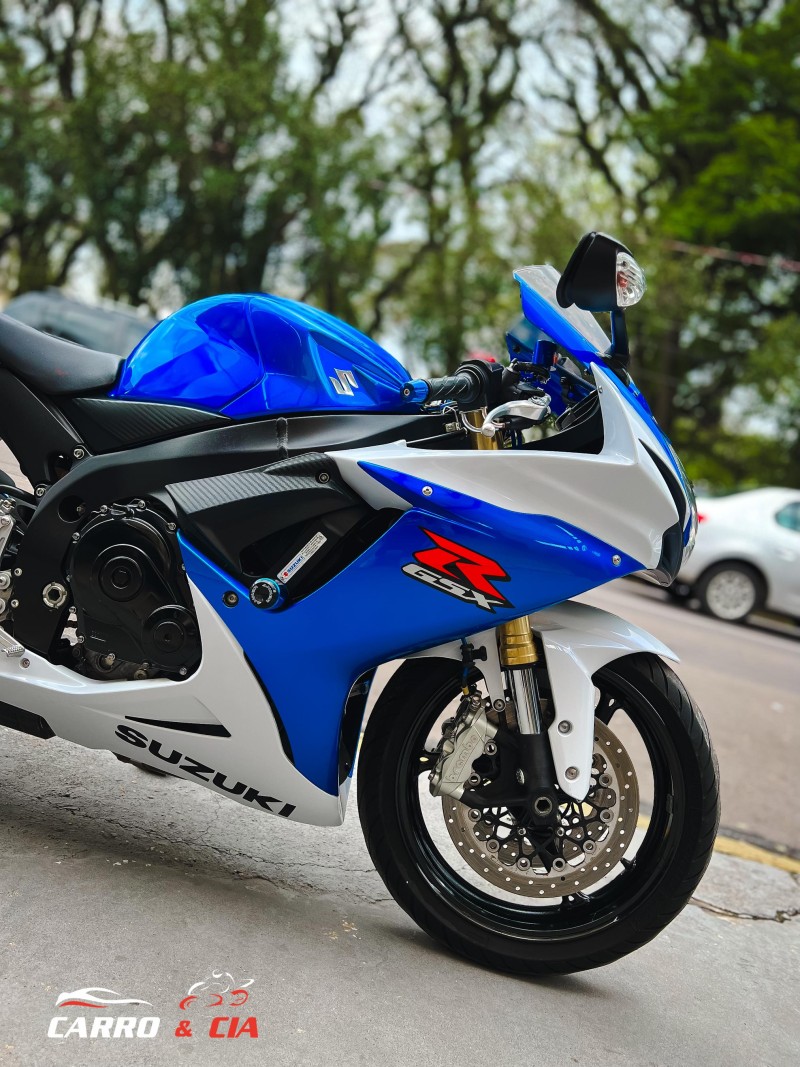 GSX R750 SRAD - 2015 - SANTA CRUZ DO SUL