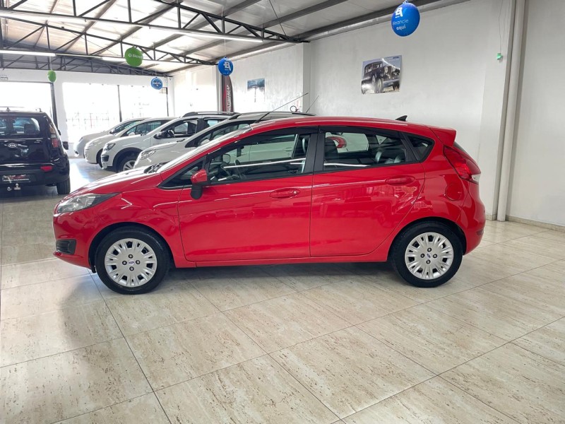 FIESTA 1.5 SE HATCH 16V FLEX 4P MANUAL - 2016 - CAXIAS DO SUL