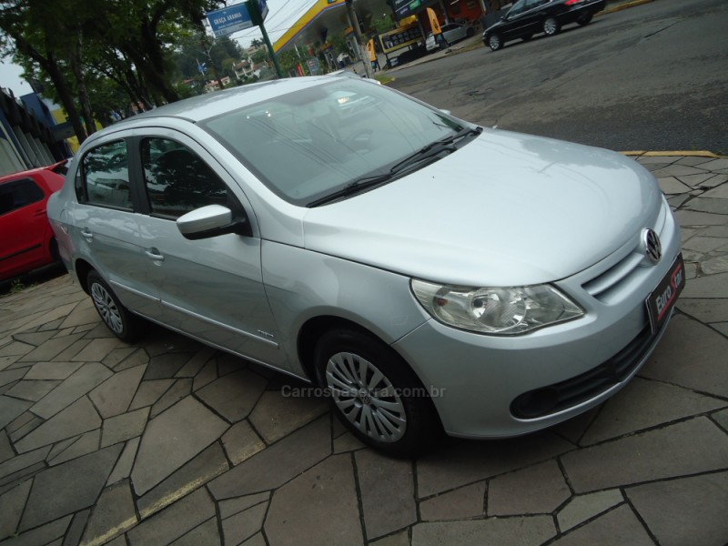 VOYAGE 1.0 MI TRENDLINE 8V FLEX 4P MANUAL - 2012 - NOVO HAMBURGO