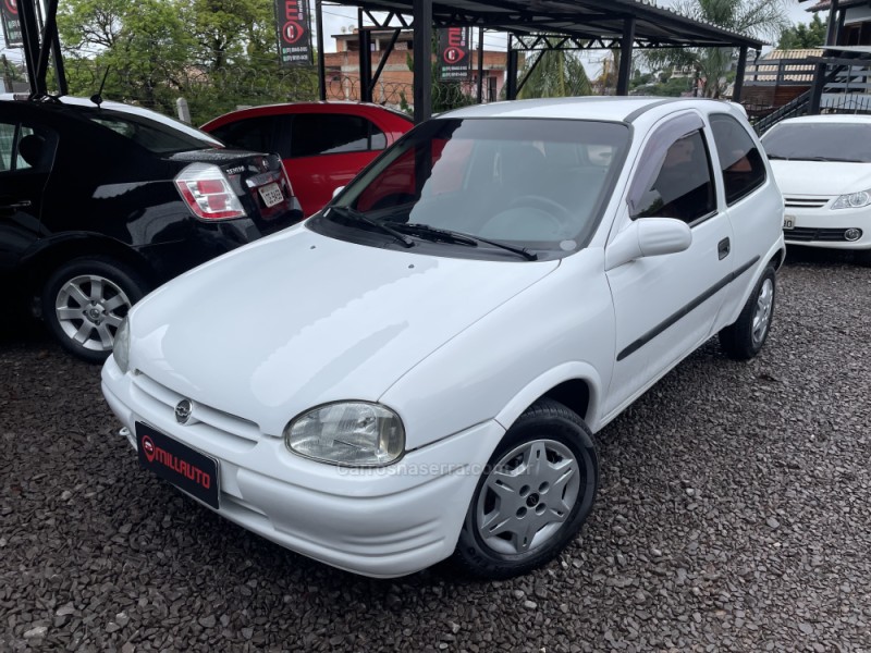 GM/CHEVROLET, CORSA WIND - PRATA 1999 Carros em leilão