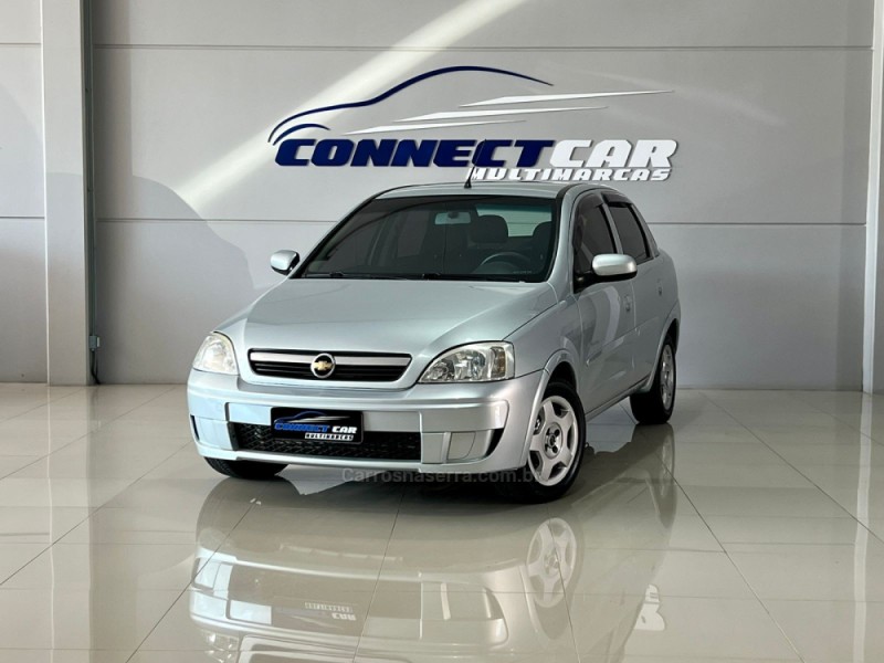 CHEVROLET - CORSA - 2008/2009 - Prata - R$ 28.900,00 - Promotors