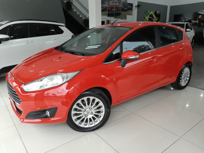 fiesta 1.6 titanium hatch 16v flex 4p automatico 2015 sao leopoldo