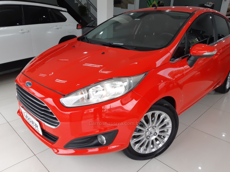 FIESTA 1.6 TITANIUM HATCH 16V FLEX 4P AUTOMÁTICO - 2015 - SãO LEOPOLDO