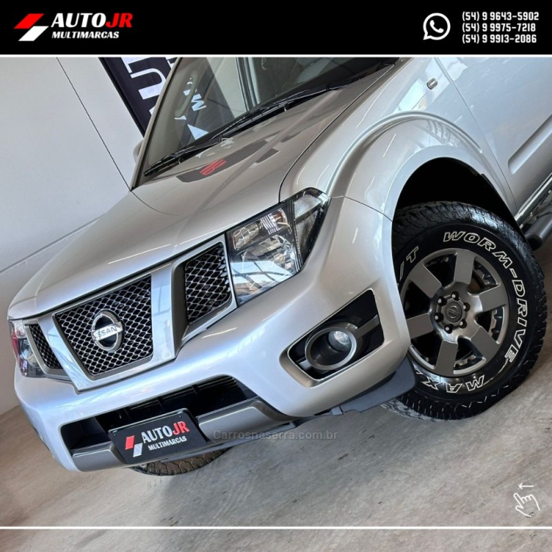 FRONTIER 2.5 SV ATTACK 4X4 CD TURBO ELETRONIC DIESEL 4P AUTOMÁTICO - 2016 - VACARIA