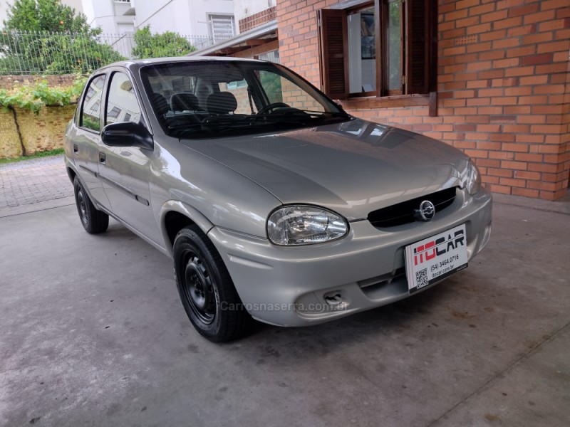 GM CORSA CLASSIC COMPLETO 1.6 2004 