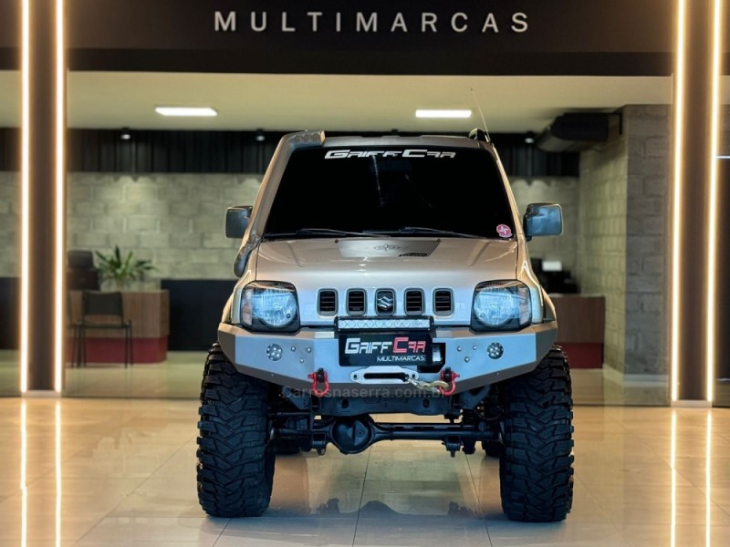 JIMNY 1.3 4ALL 4X4 16V GASOLINA 2P MANUAL - 2010 - DOIS IRMãOS