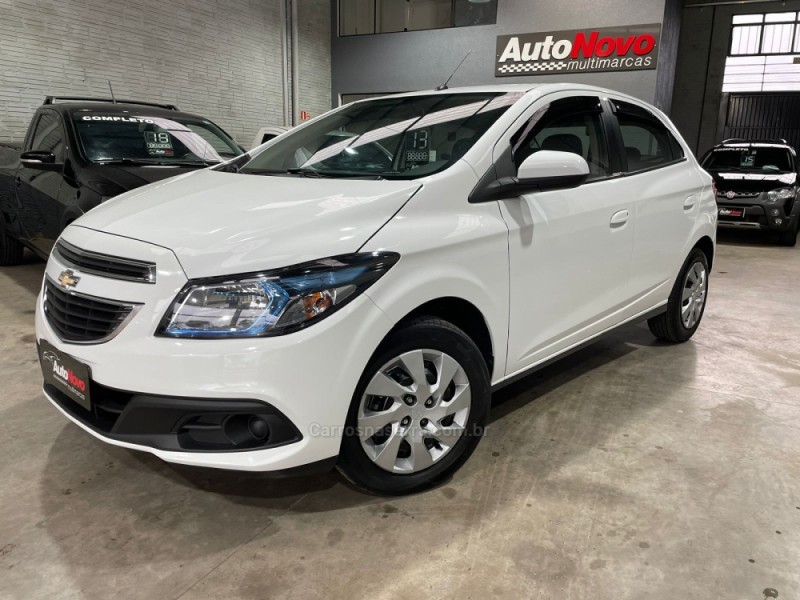 CHEVROLET ONIX 2013 Usados e Novos