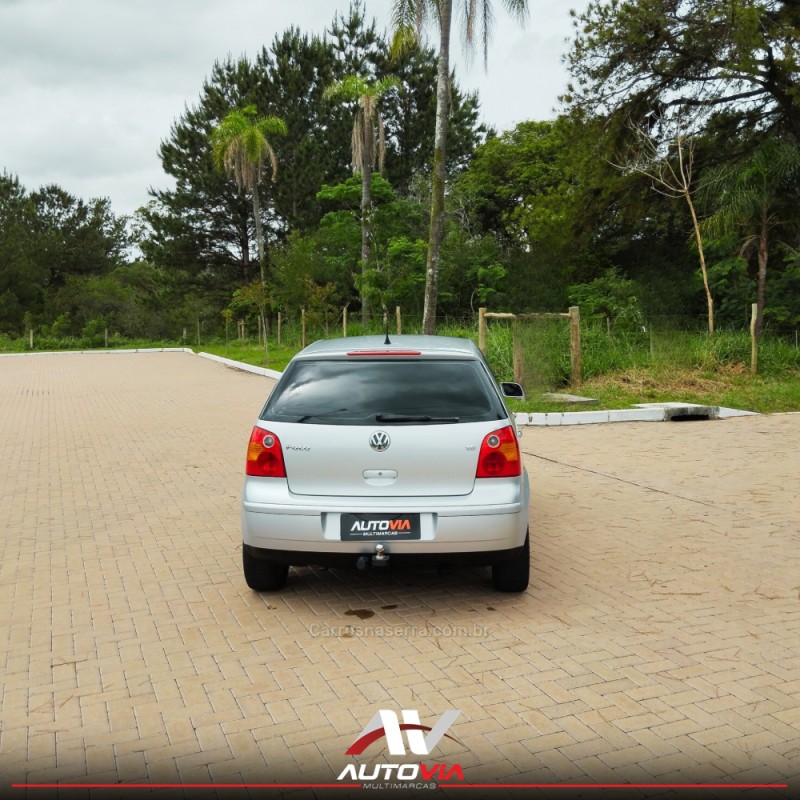 POLO 1.6 MI COMFORTLINE 8V FLEX 4P MANUAL - 2003 - SAPIRANGA