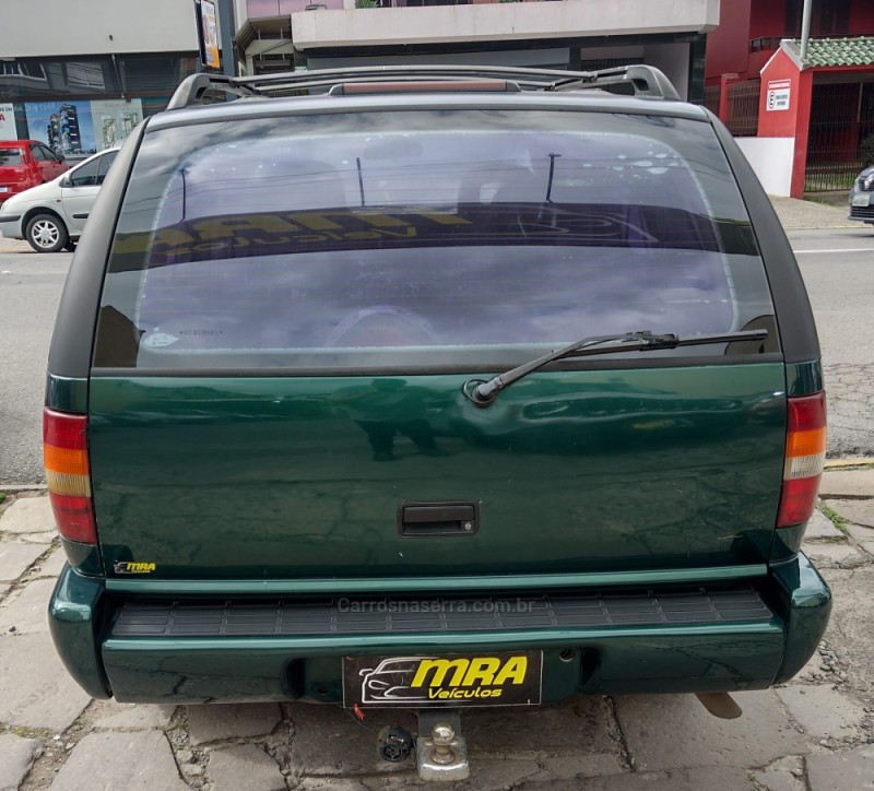 BLAZER 4.3 SFI DLX 4X2 V6 12V GASOLINA 4P MANUAL 2000 - CAXIAS DO