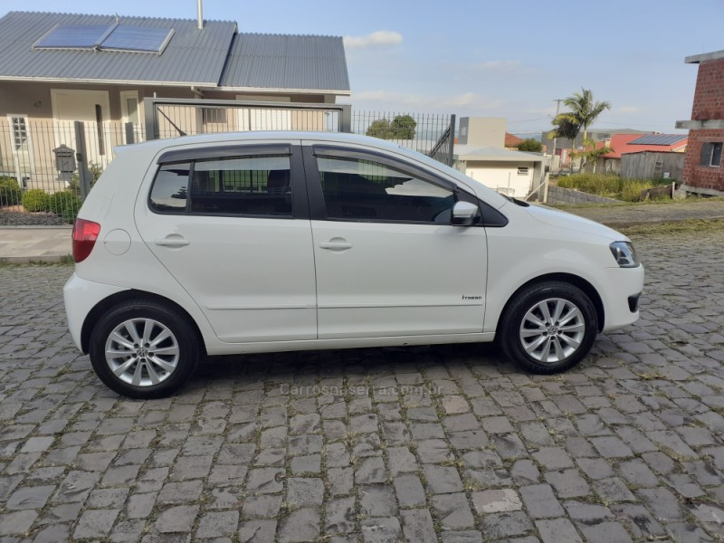 FOX 1.6 MI ITREND 8V FLEX 4P MANUAL - 2013 - BENTO GONçALVES