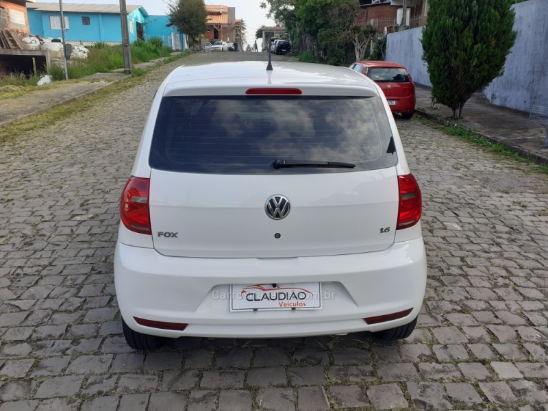 FOX 1.6 MI ITREND 8V FLEX 4P MANUAL - 2013 - BENTO GONçALVES