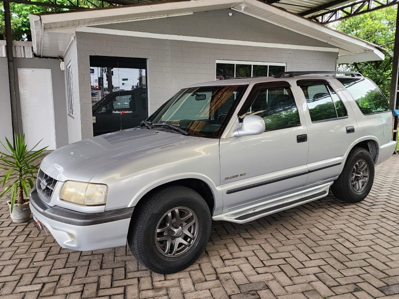 BLAZER 4.3 SFI DLX 4X2 V6 12V GASOLINA 4P MANUAL 2000 - CAXIAS DO