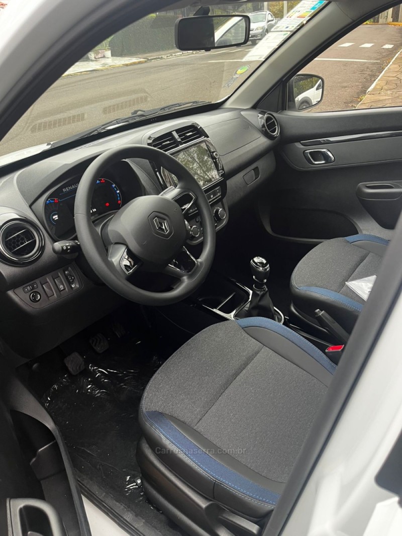 KWID 1.0 12V SCE FLEX ZEN MANUAL - 2026 - CARLOS BARBOSA