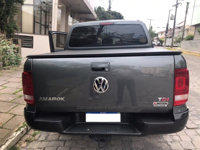 AMAROK 2.0 TRENDLINE 4X4 CD 16V TURBO INTERCOOLER DIESEL 4P AUTOMÁTICO - 2018 - FARROUPILHA