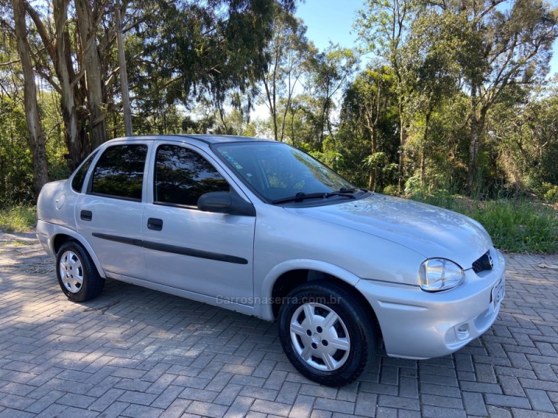 CORSA SEDAN Prata 2000 - CHEVROLET - Votuporanga cód.1696217