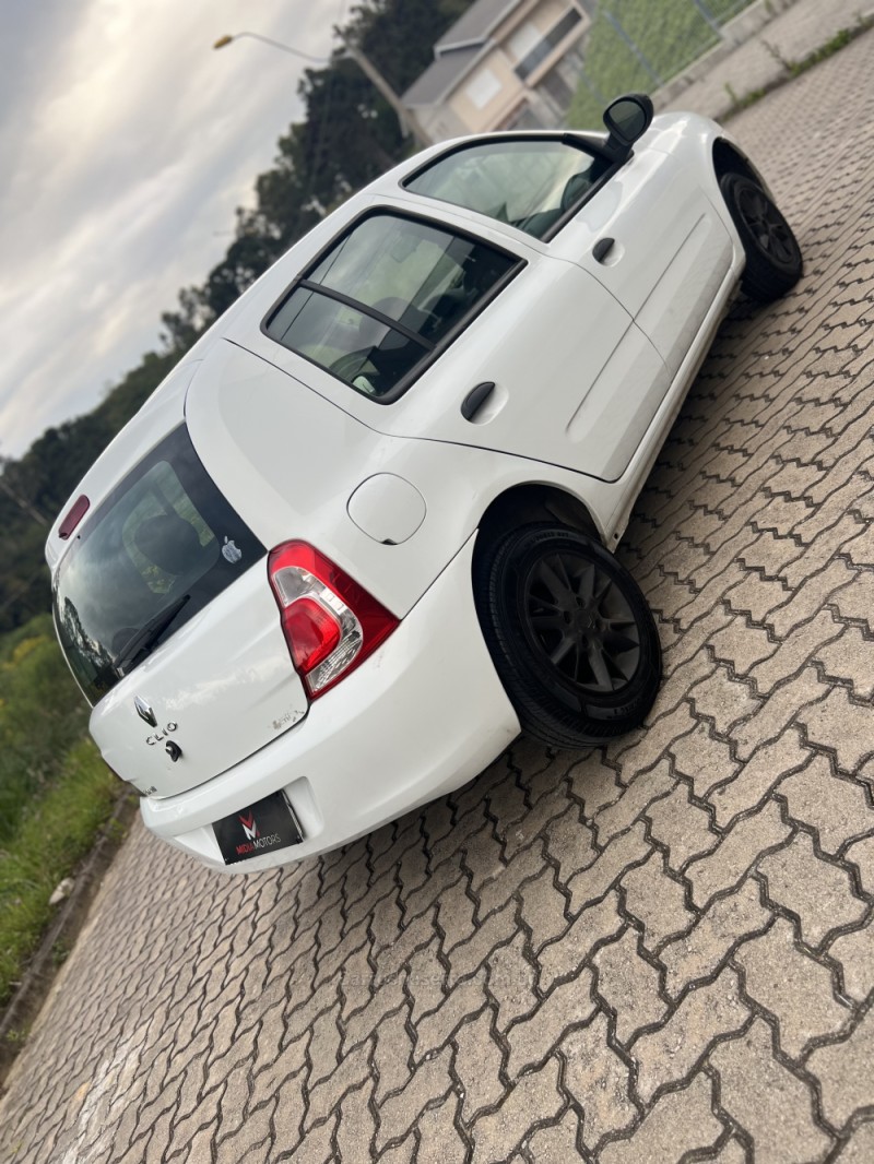 CLIO 1.0 16V FLEX 4P MANUAL - 2015 - CAXIAS DO SUL