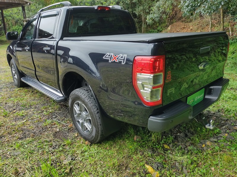 RANGER 2.2 XLS 4X4 CD 16V DIESEL 4P AUTOMÁTICO - 2018 - CAXIAS DO SUL