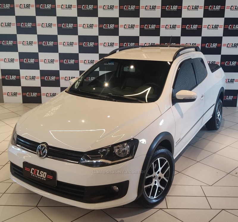 VOLKSWAGEN SAVEIRO 1.6 CROSS CE 8V 2P 2016 - Carros usados e