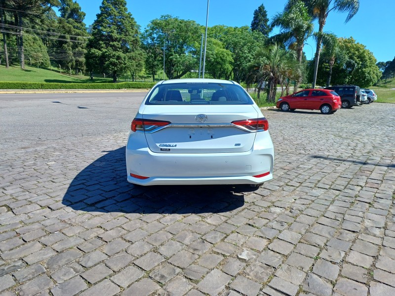 COROLLA 2.0 XEI 16V FLEX 4P AUTOMÁTICO - 2024 - FLORES DA CUNHA